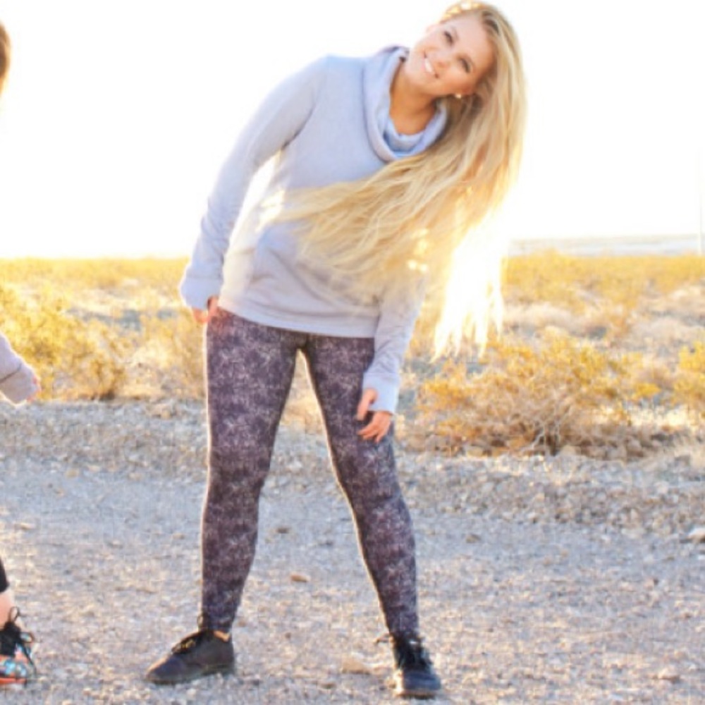 Lululemon workout pants